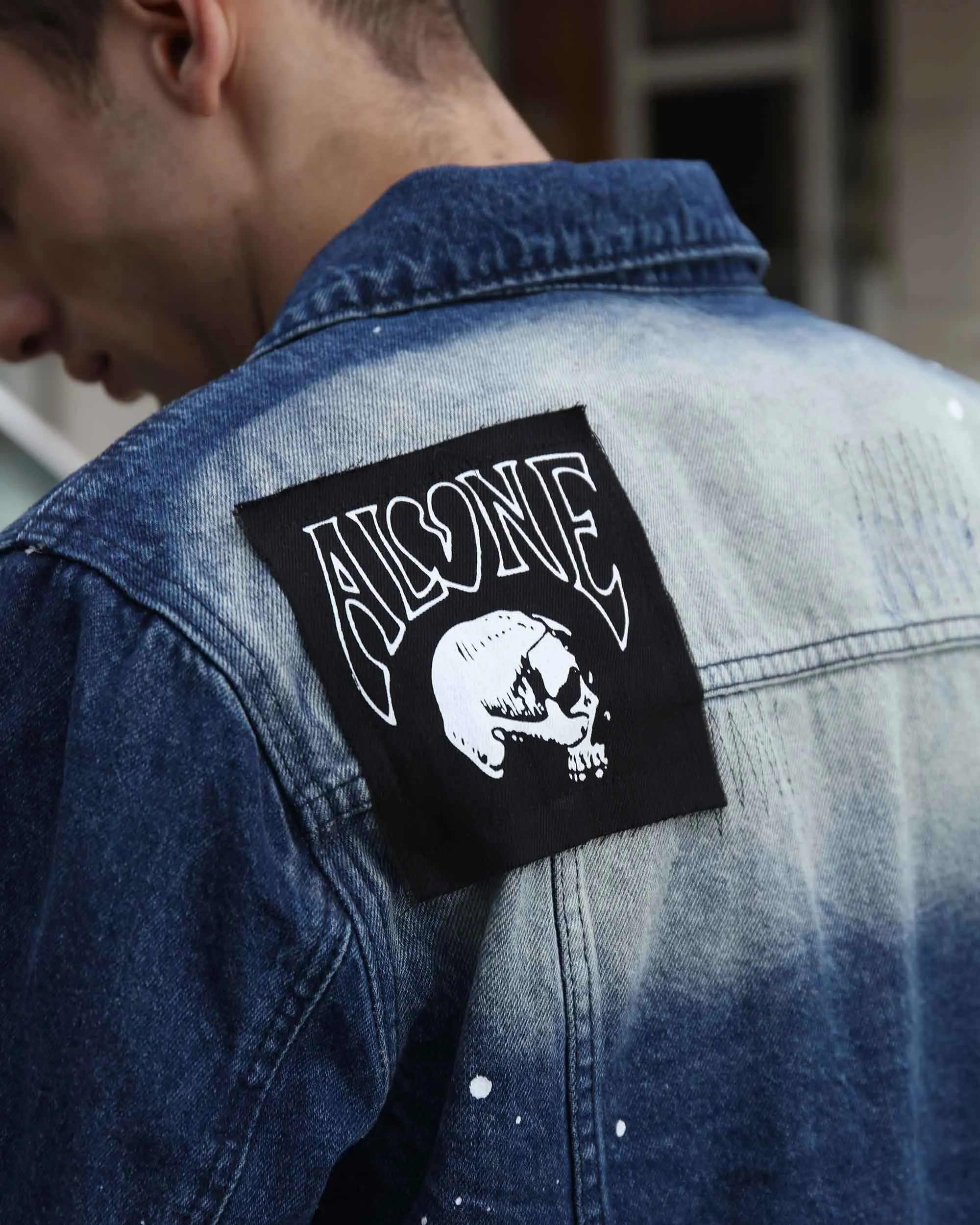 Blue Denim Jacket with Street Graffiti and Ripped-Mexico Local Delivery