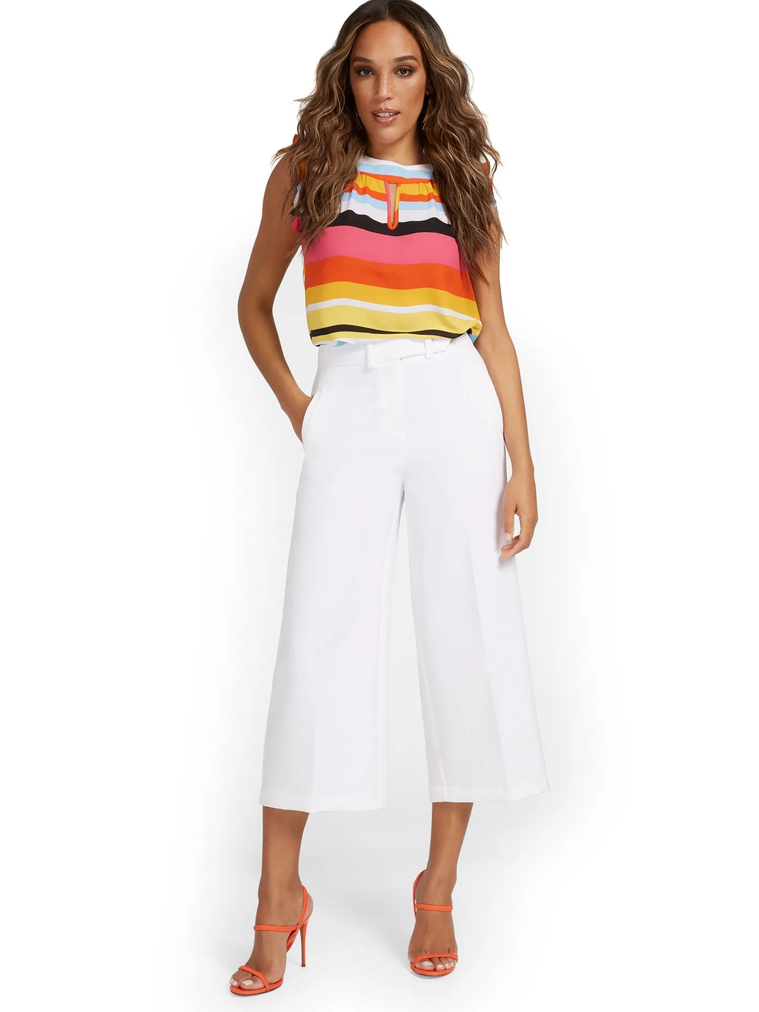 High-Waisted Wide-Leg Capri Pant