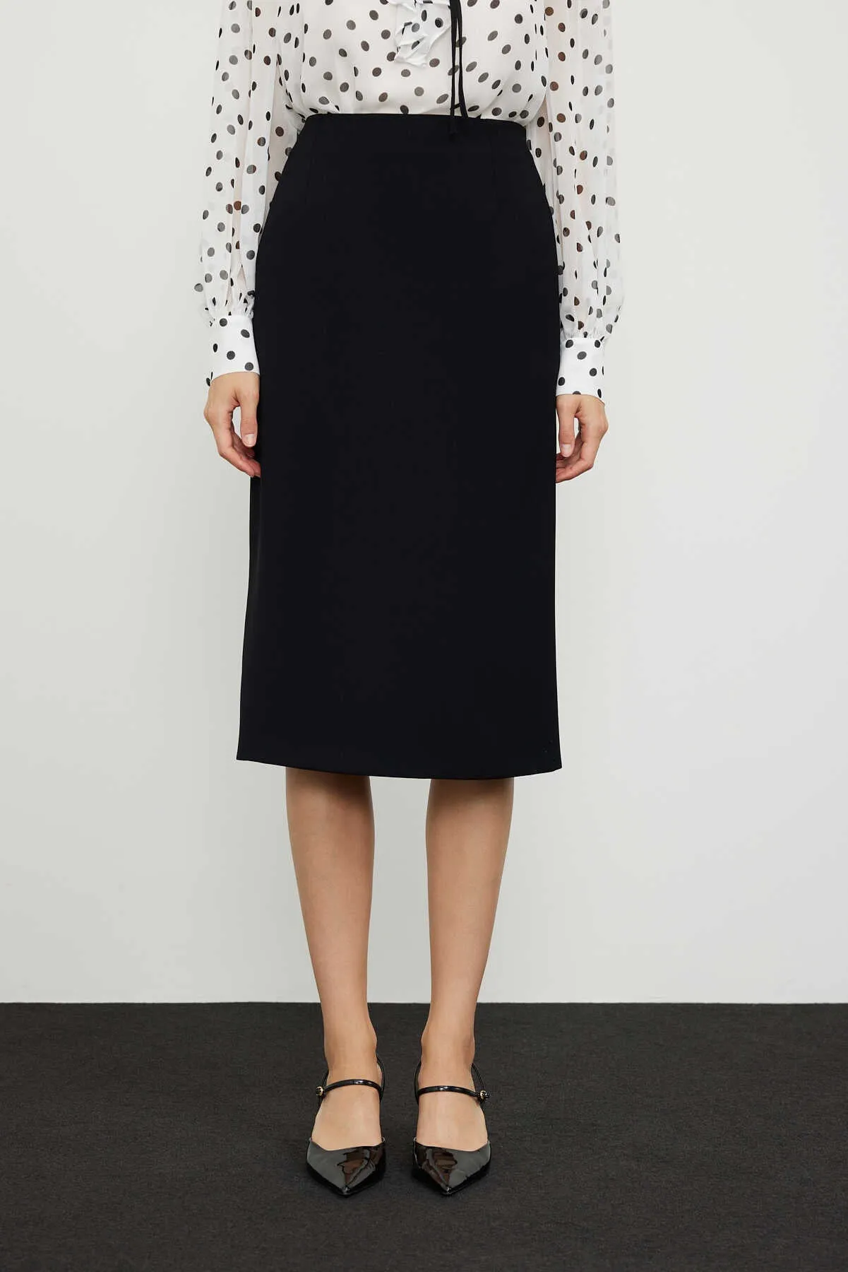 Midi Length Skirt Black